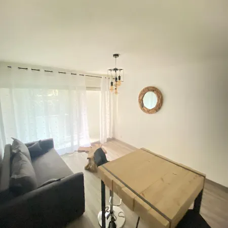 Diamant Apartamento Nîmes